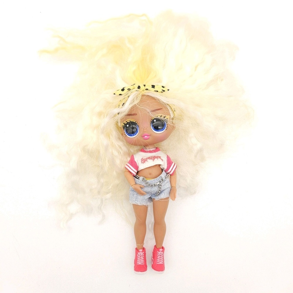 LOL Surprise Tweens‎ Babysitting Sleepover Rae Sands Doll Beach Party Toy Figure